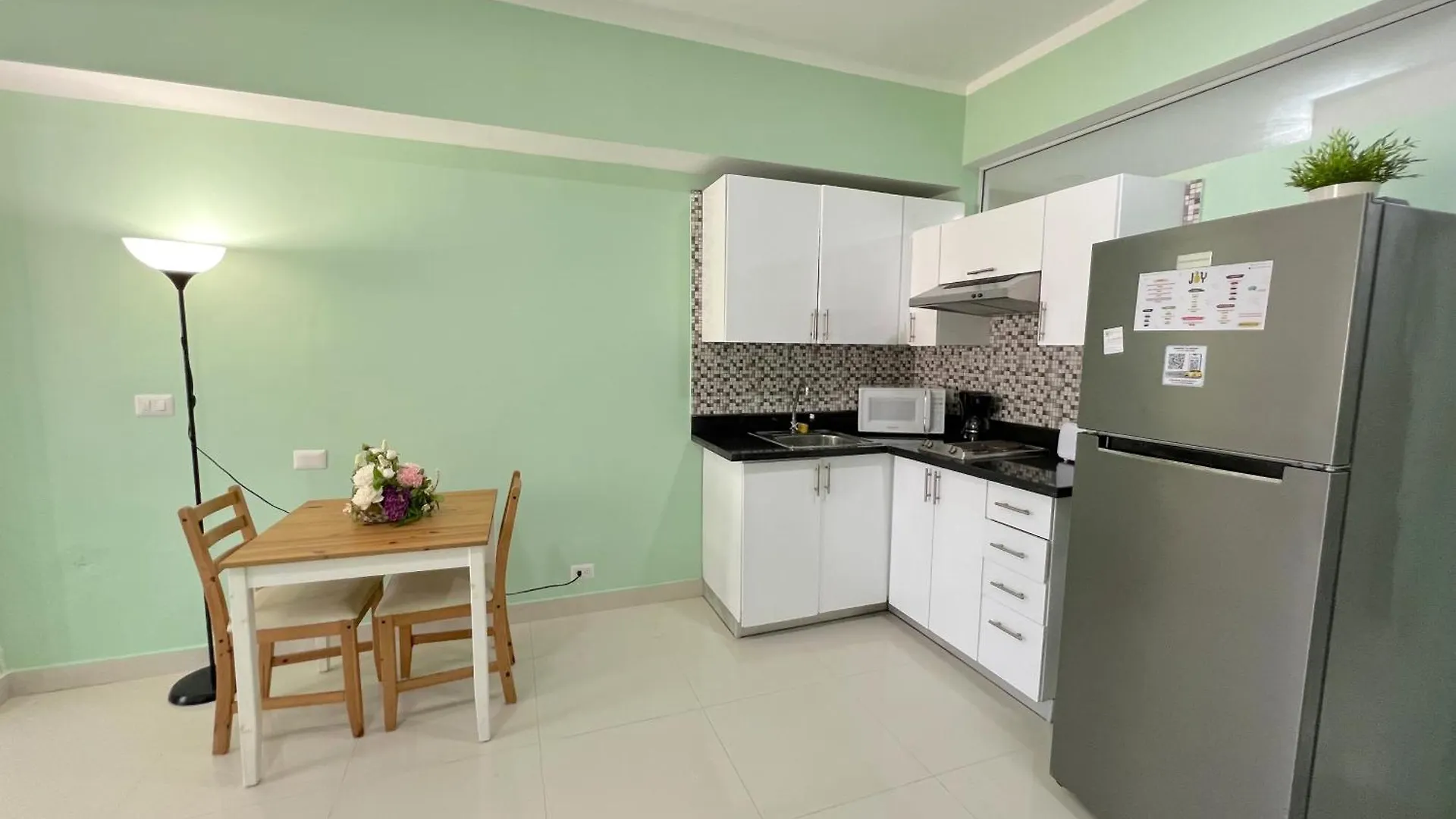 Hotel Vacation Studios With Rooftop Pool, Beach Club, Restaurants - Playa Los Corales Punta Cana