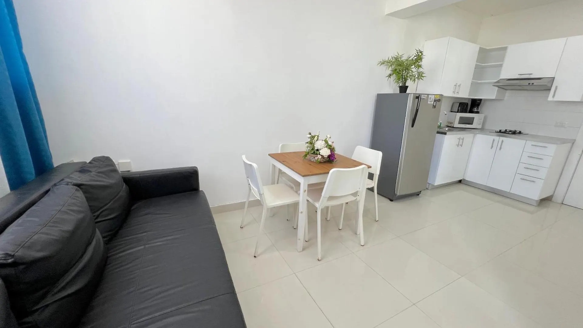 Vacation Studios With Rooftop Pool, Beach Club, Restaurants - Playa Los Corales Punta Cana Hotel